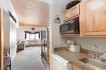 Kitchenette with Microwave, Fridge, Sink - Gateway 5055 - Keystone CO